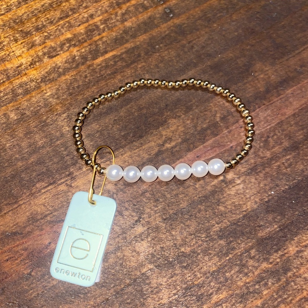 🌺ENEWTON BRACELET🌺